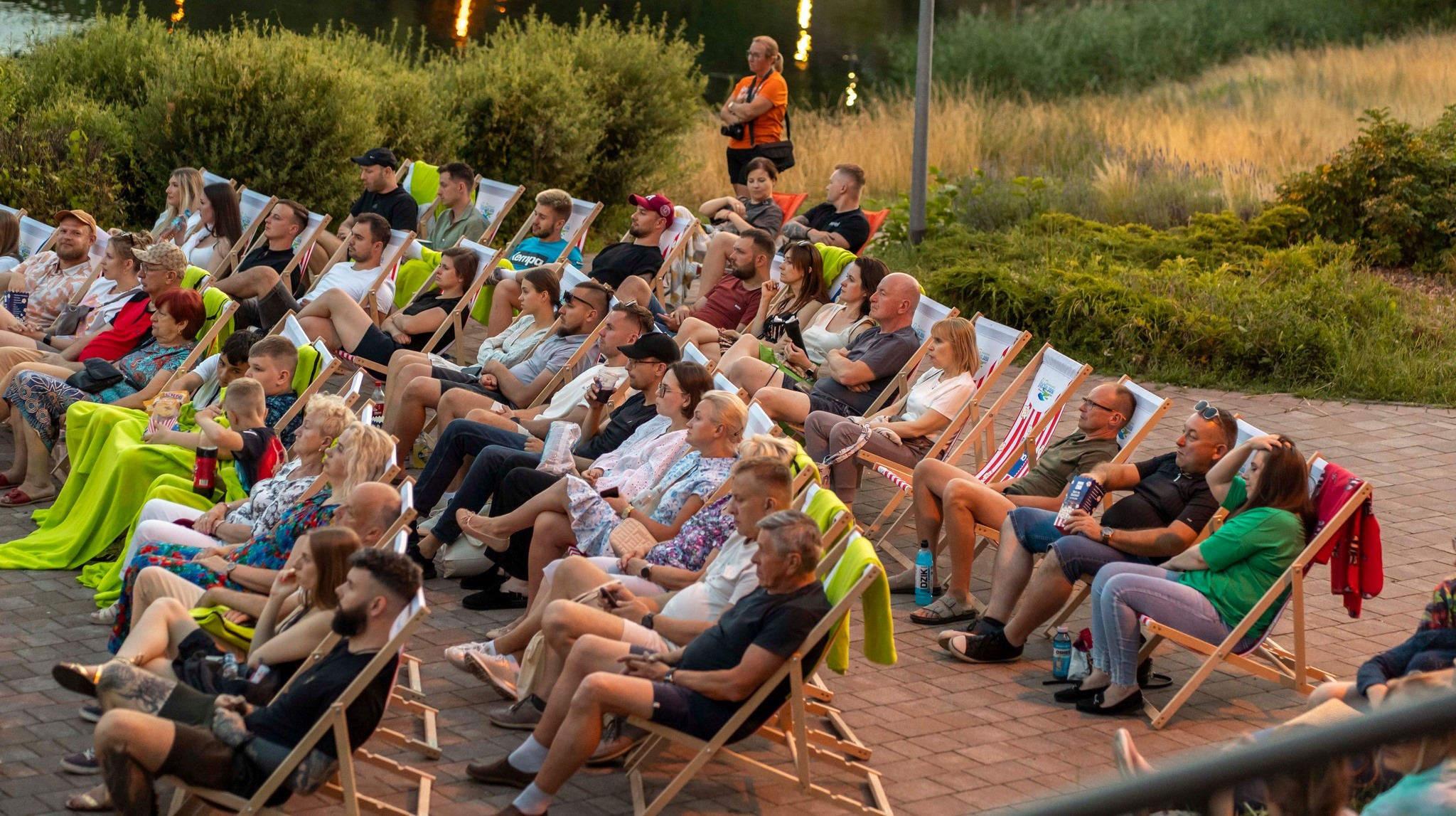 Kino na leżakach
